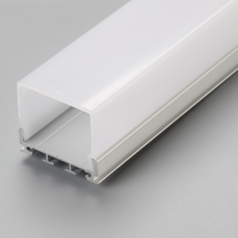 LED aluminium profiel met PC-afdekkappen en bevestigingsklemmen voor LED-streep