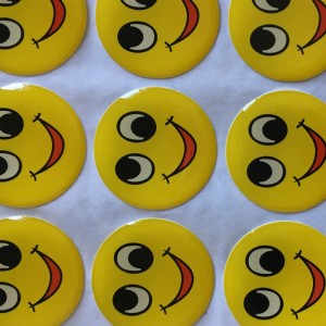 stickers met koepel van polyurethaanhars --- 3M sterke lijm, waterdicht, UV- en vergelingbestendig, digitale of zijdedruk