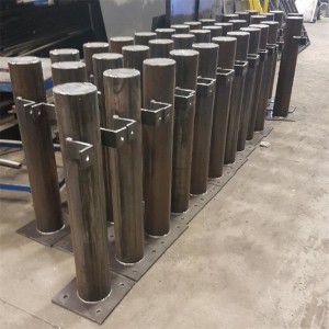 Stalen vangrailpalen