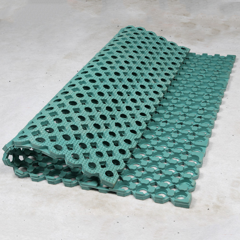 China fabrikant poreuze rubberen drainage mat rubber vloeren matras voor workshop