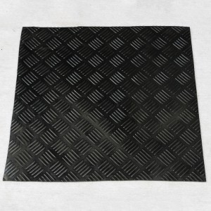 Brandwerende matte rubberen matrol met ronde stippen voor het ziekenhuis