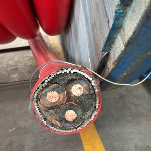 Multi-voltage gepantserde kabel met gemiddelde spanning met STA / SWA-pantser