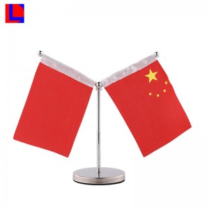 Goede kwaliteit goedkope China aluminium tafel vlaggenmast met vlag en voet