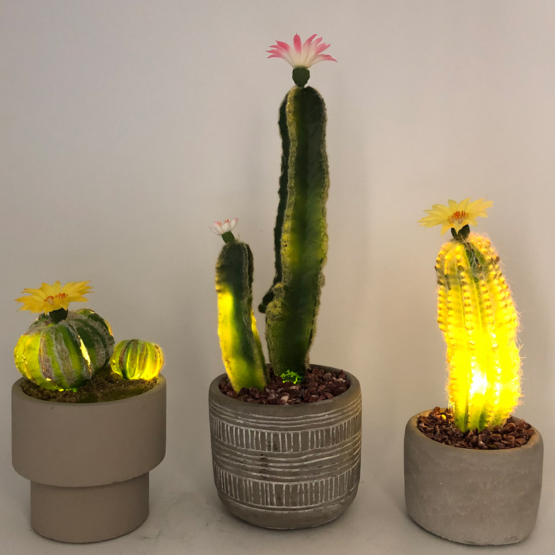 LED Kunstmatige Cactus In Decoratieve Glazen Pot Faux Succulente Decoratie