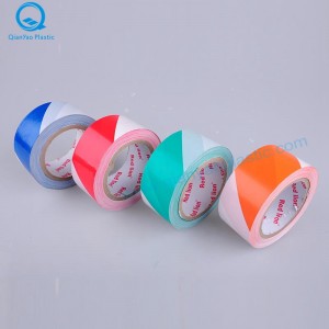 Geel / zwart, wit / zwart waarschuwingstape; Blauw / wit, groen / wit, oranje / wit barricade tape; Rode / witte, rode / zwarte barrière tape