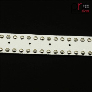 Nieuwste witte lederen riemband met metalen gesp