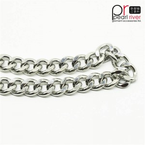 Milieuvriendelijke metalen kettingen op maat voor decoratie en kleding