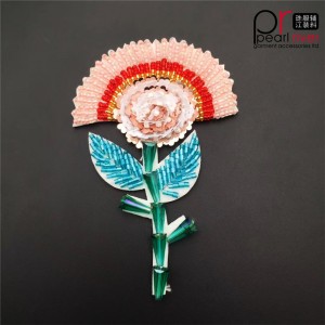 Nieuwste geborduurde patch voor dieren en bloemen