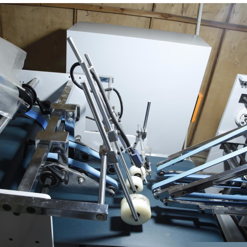 Automatische box paster