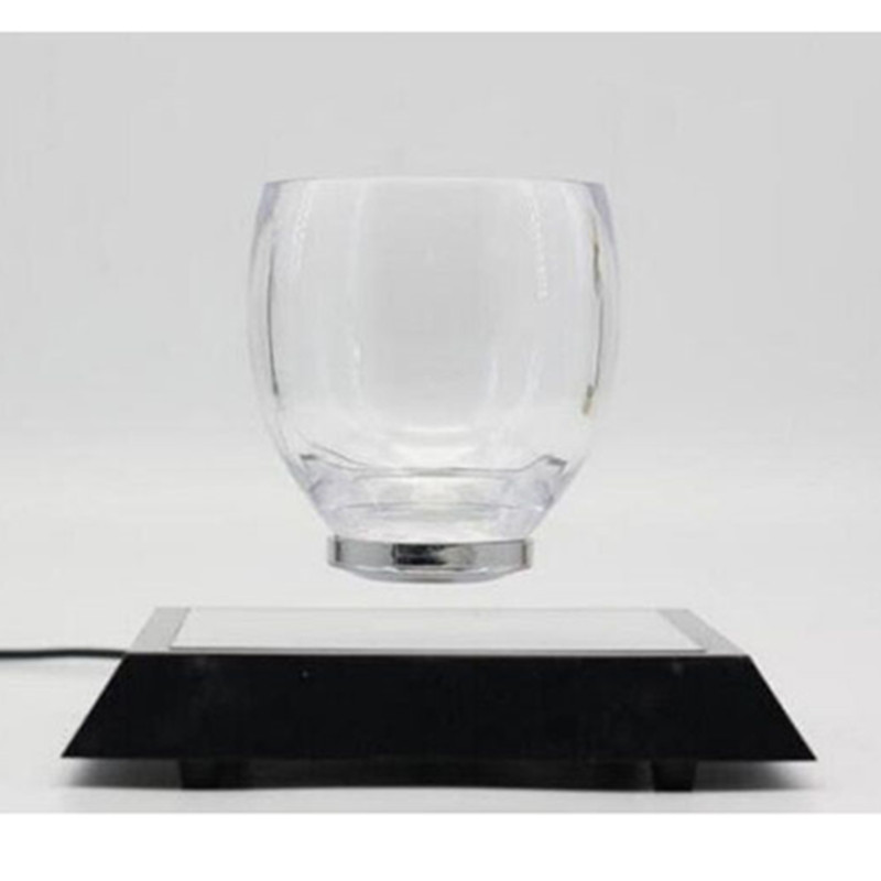 360 draaiende magnetische zwevende bodem drinkbeker