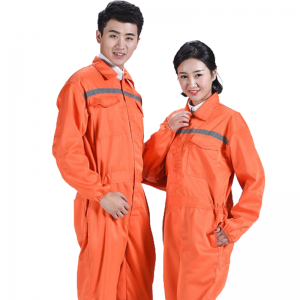 je kunt met plezier aan een aangepaste reis van werkkleding beginnen