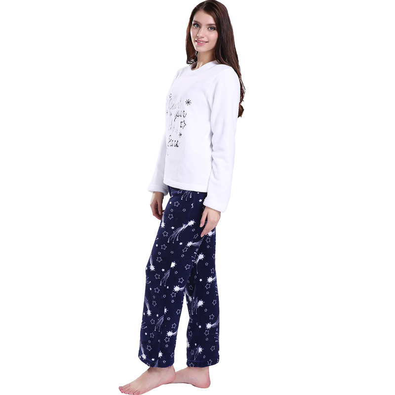 Set met pyjama in microfiber fleece voor dames
