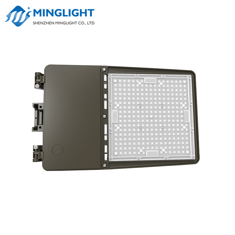 Noord-Amerikaanse standaard 130lm / w DLC premium IP65 straatpoollicht 200w LED-parkeerlicht