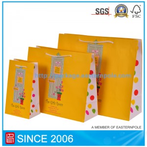 Leuke cadeau papieren zak