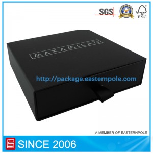 Zwarte stijve kartonnen ladekast