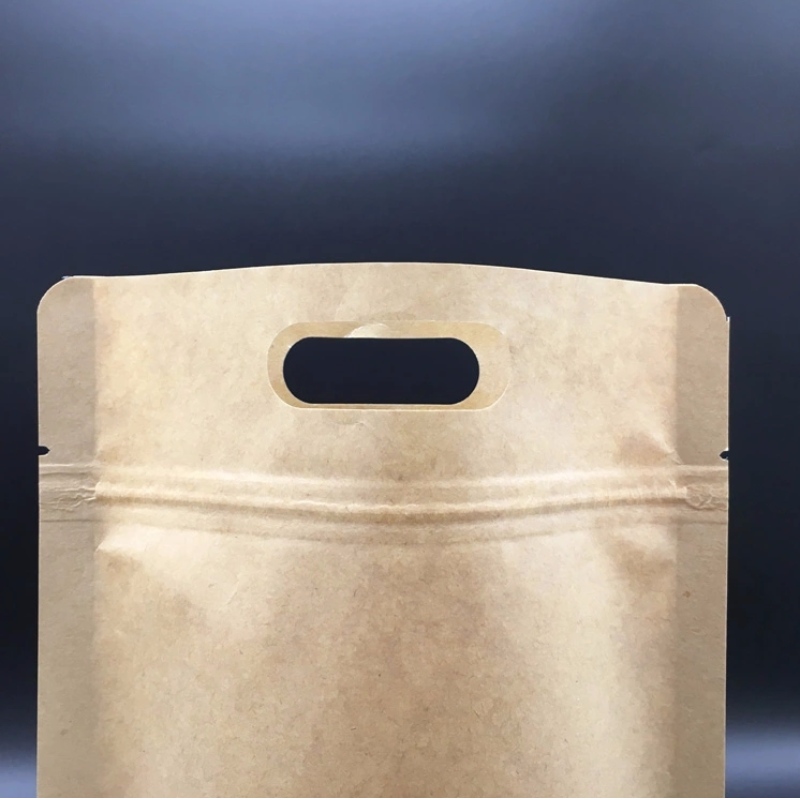 Kraftpapier Stand Up Pouch Met Ziplock en die knip handvat voor noten en andere droge vruchten