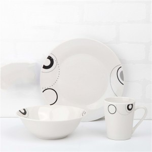 keramisch serviesgoed - 12-delig porseleinen dinerset met gesneden embleem