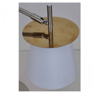 Tafellamp met stoffen kap en decoratievel