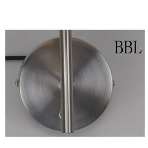 moderne wandlamp met stoffen kap