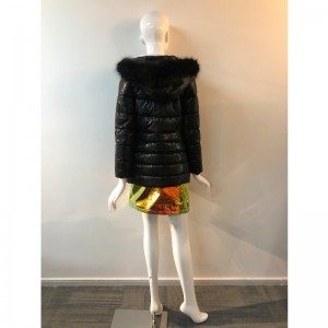 GLANZENDE PUFFERJAS VOOR DAMES IN ZWART RLWPC0082