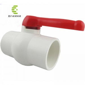 De lange kogelkraan voor drinkwater