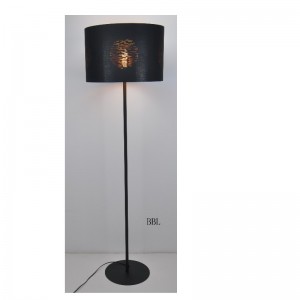 Vloerlamp met lasergesneden stoffen kap, vlakke voet