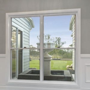 DUBBELE HUNG WINDOWS UPVC & Aluminium