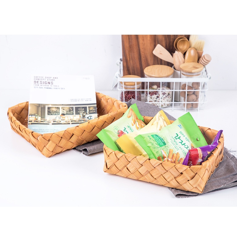 Houten geweven manden