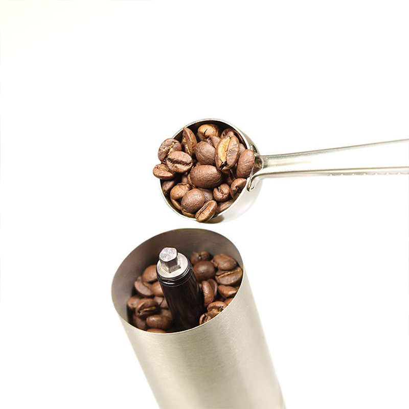 Roestvrij staal Draadloze Draagbare Handmatige koffie Grinder Conical Burr Hand Coffee Bean Grinder met Measuring Brush Spoon