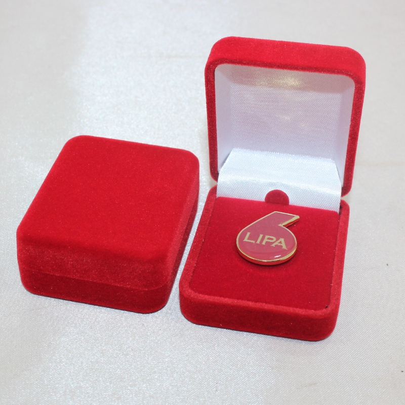 Item F-10 ronde vorm Velvet Box voor badge of munt, mm.45*55*22, gewichten over 23g