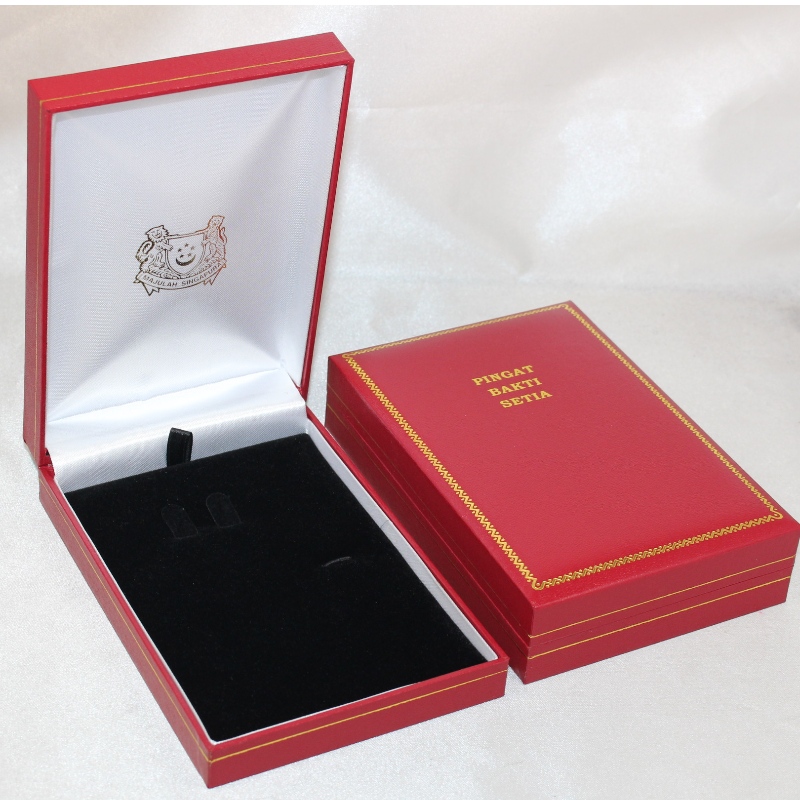 Artikel V-15S rechthoek Kunstleer Kartonnen doos voor 75 * 120 mm medaille, munt & insigne, enz. Mm. 97 * 143 * 34, weegt ongeveer 170 g