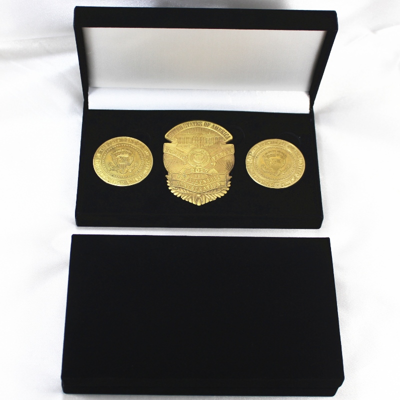 Item V-18L rechthoekige flanelette box voor 150*75mm dubbelmunten, badges 65286; manchetknopen, enz. mm.174*102*32, gewicht over 168g