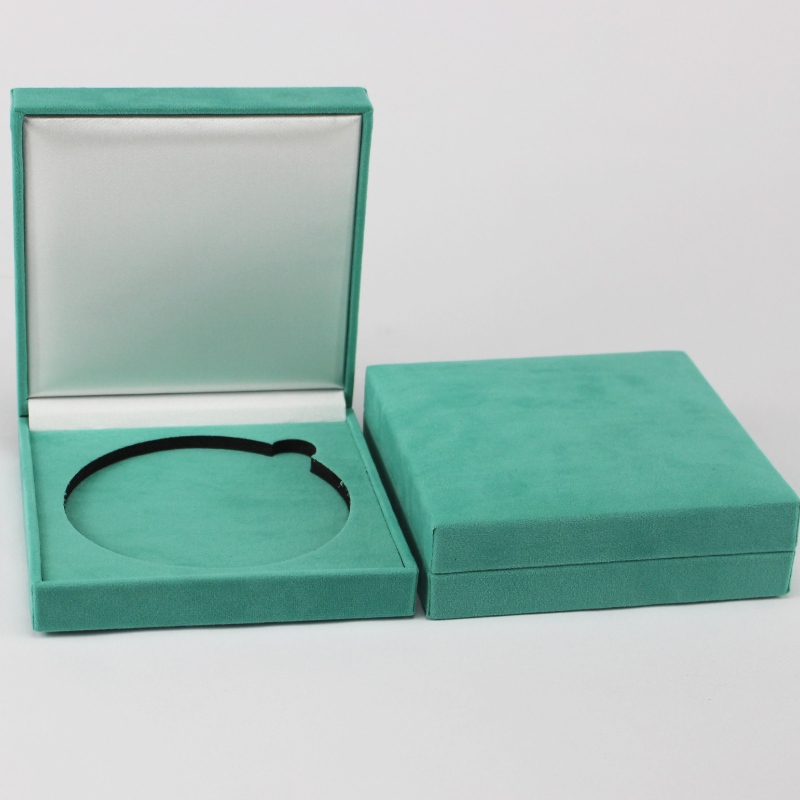 Item V-22S vierkante flennette box voor 90*90mm munt, insignes 65286; medaille, etc. mm.128*128*34, gewichten over 170g