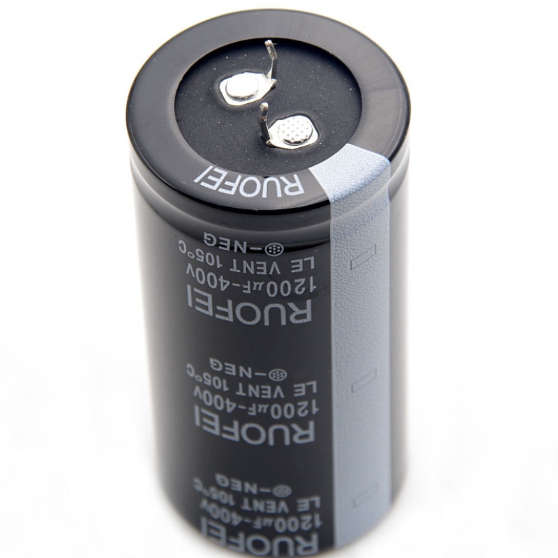 RUOFEI snap-in aluminium elektrolytische condensator 10V ~ 500V lange levensduur en hoge temperaturen