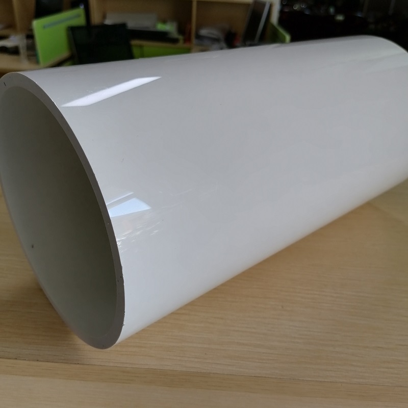 Aangepaste spiegel-effect witte Extruded pvc plastic buispijp gemaakt in China