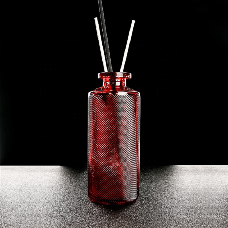 Gekleurde rietverspreider glazen fles met hoge kwaliteit