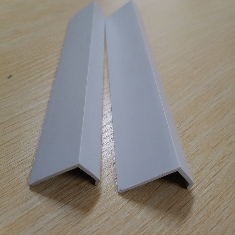 pvc Plastic l vormig channel profile pvc protection sections trim Angle Trim