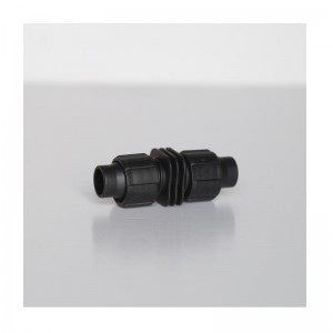 20 Lock-verbinding voor een druppelpijp