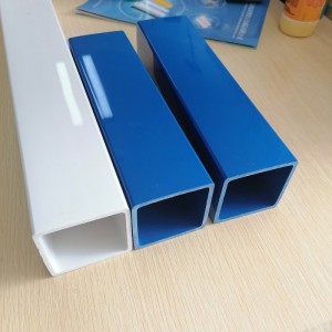 Plastic doossectie PVC vierkante holle buis plastic extrusiepijp rechthoekige gevormde polyvinylchloride vierkante buis voor zeep manufacuter