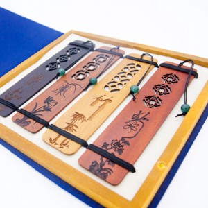 Houten bladwijzer