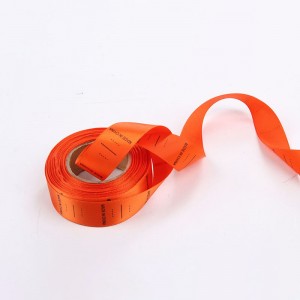 Kleurrijk geweven kledingetiket