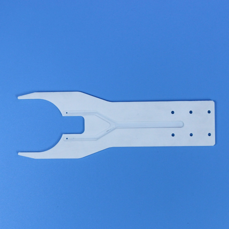 Voorzorgsmaatregelen voor het bewerken van aluminiumoxide keramische armen