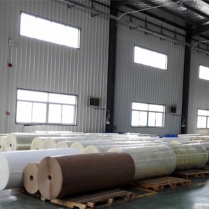 BOPP Zelfklevende verpakking tape jumbo roll