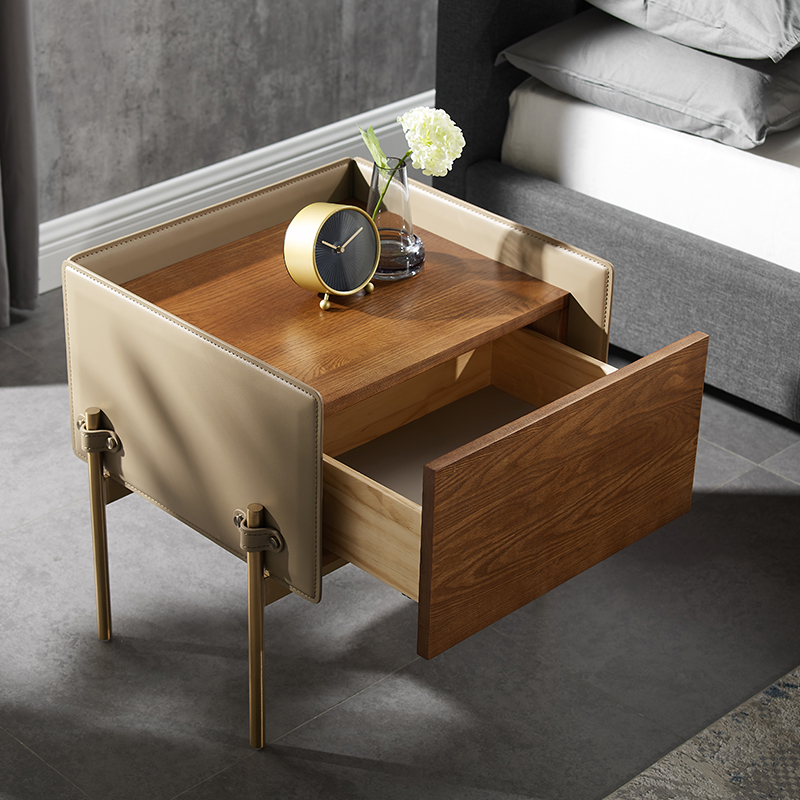 Modernnachtkastjenatuurlijk hout minimalistisch houten lederennachtkastje met roestvrijstalen been