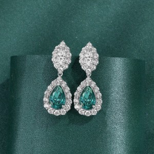 Synthetische Paraiba Ice Cut High Carbon Diamond Stud oorbellen