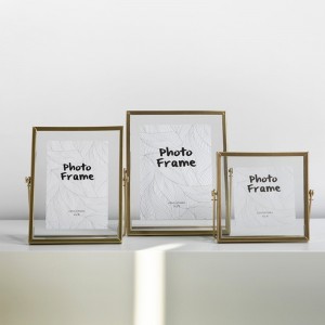 Metaal- en glazen frame