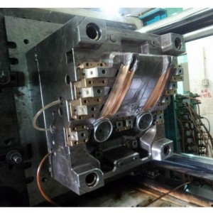 Plastic injectie Mould-Auto-front Fog Lamp Shield