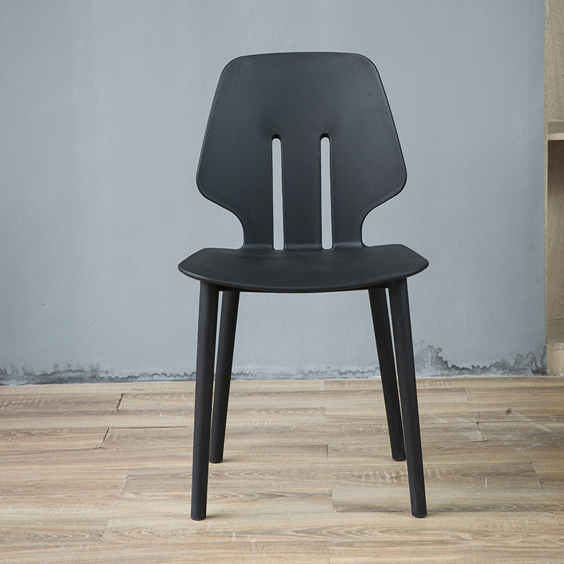 2022 Hot koop huismeubilair Italiaanse moderne design eetkamerstoel hoge kwaliteit volledige plastic stoel