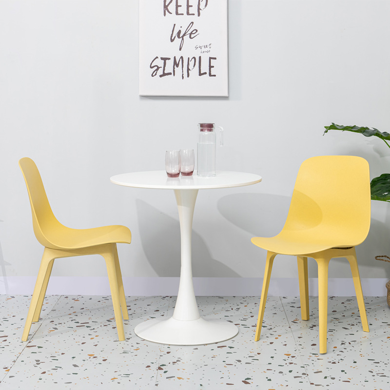 Factory Groothandel Moderne Plastic Gekleurde stoel Armloos Fixed Backrest Buiten Simple Lounge Plastic Dining Stoel