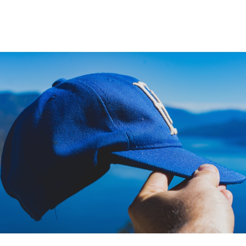 Hoe je een honkbalpet draagt